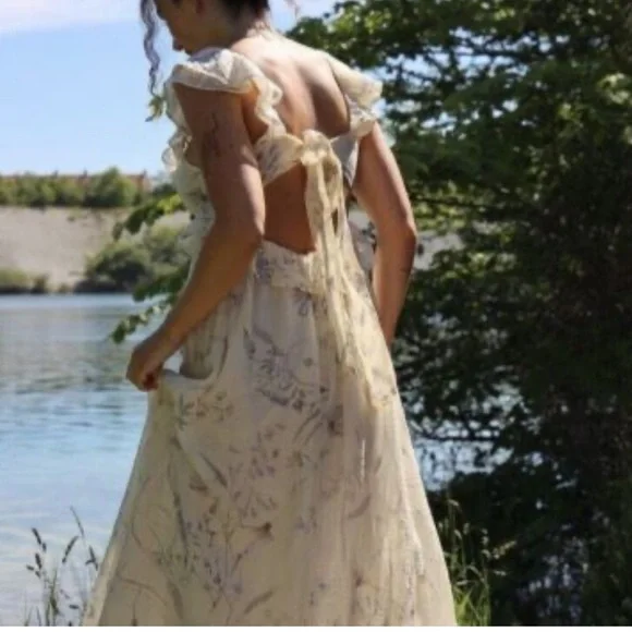 H&M Lyocell-blend flounced dress-worn once - Picture 9 of 13